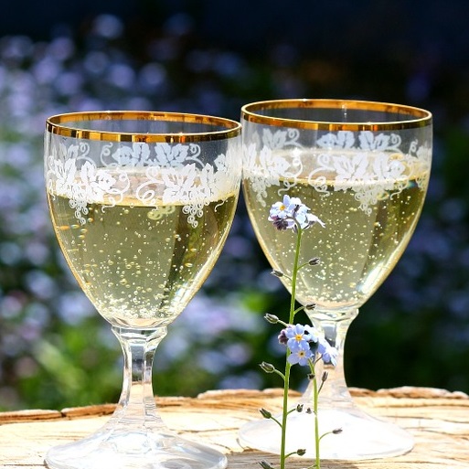 steampunk dinner party recipe mock champagne